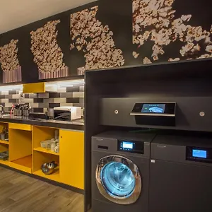 Meininger Termini Hotel